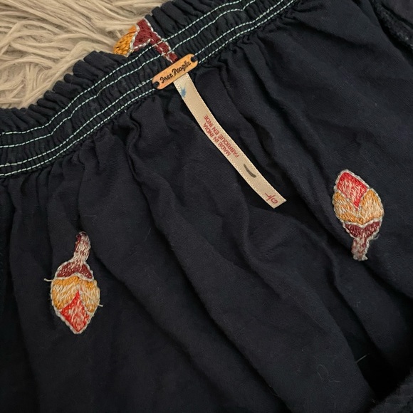 Free People Wind in her Hair Top -L - Picture 4 of 5